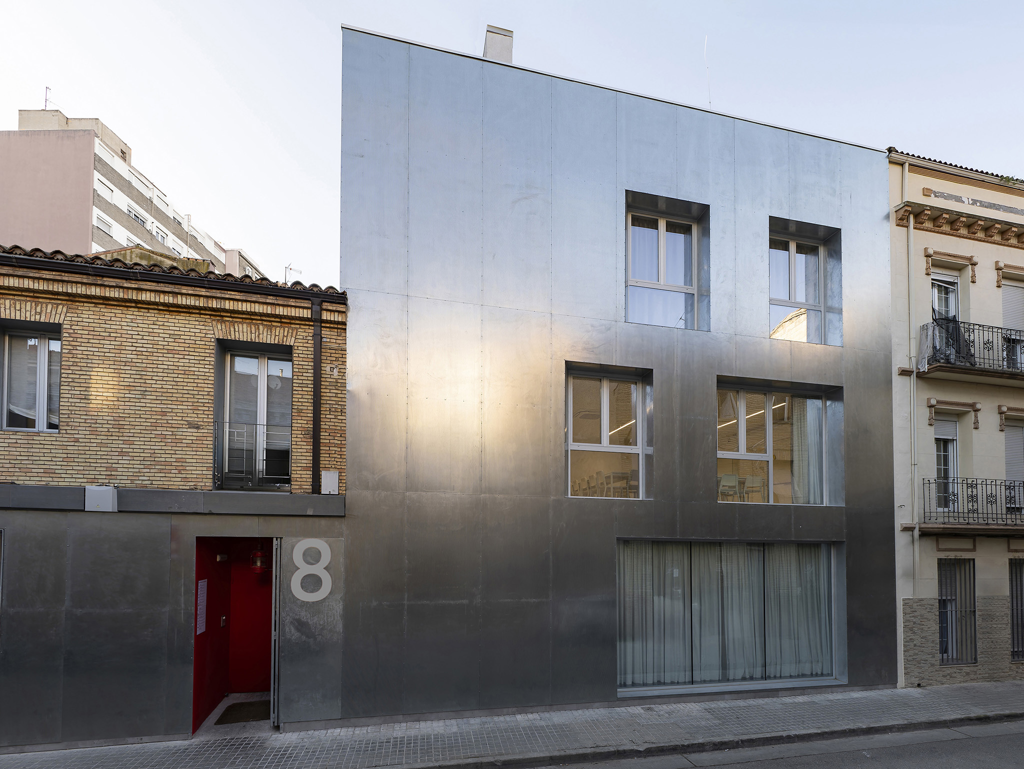 Stanbrook Training Centre Expansion by GRÁVALOSDIMONTE Arquitectos. Photograph by Alex Sahún, Alberto Casas.