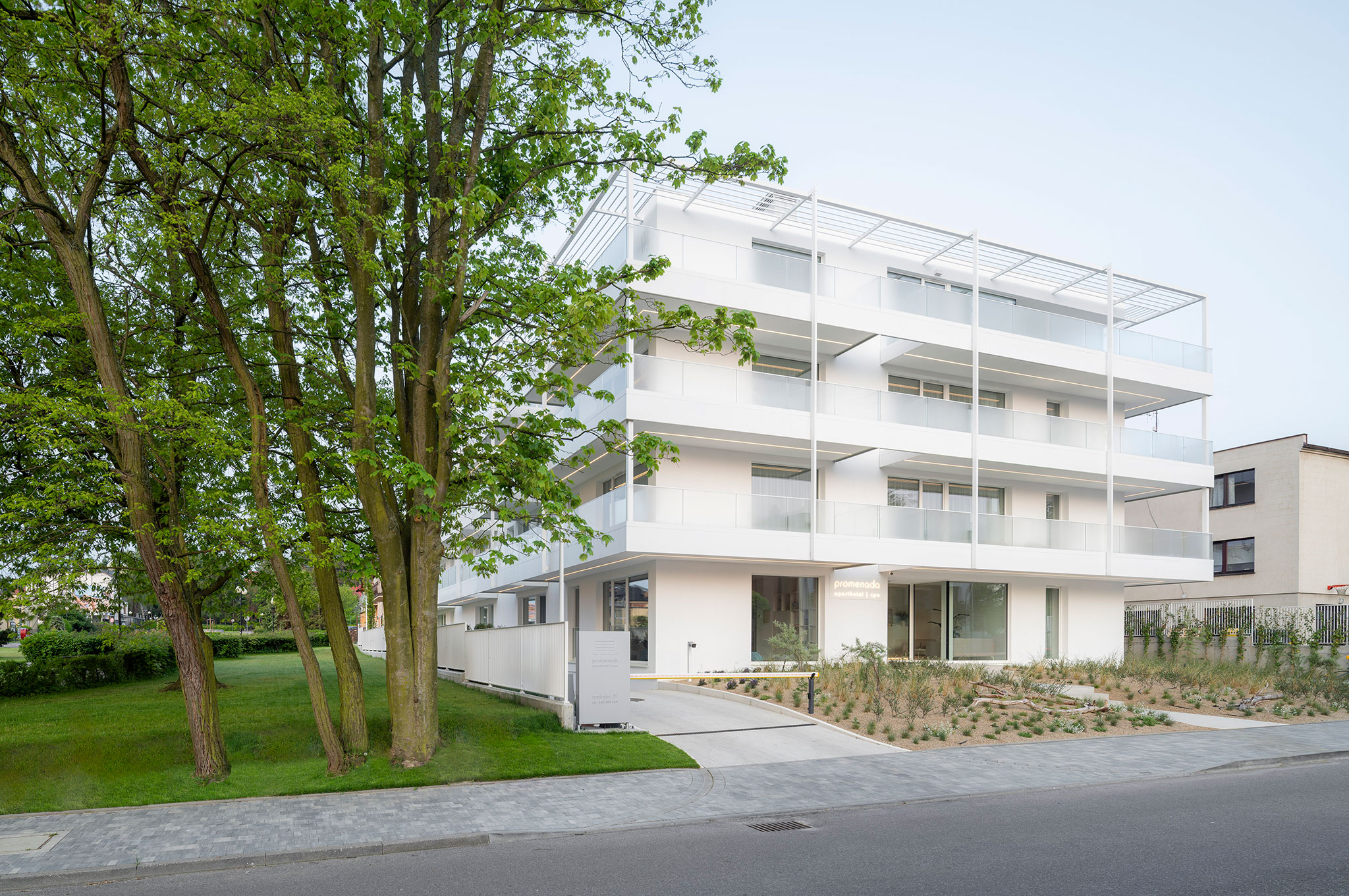 Promenada by Archmondo. Photography by Jakub Certowicz