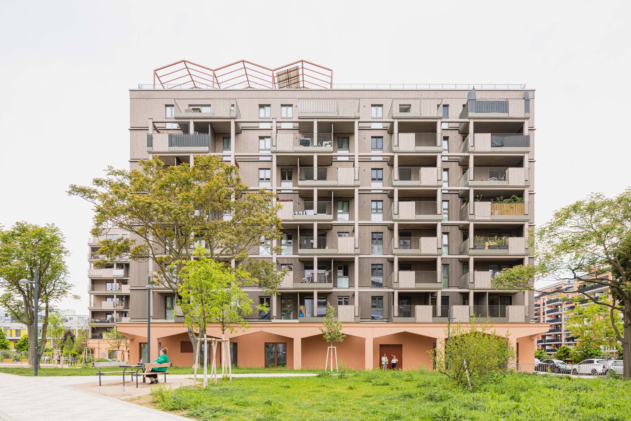 ATT - Red Emma by Gerner Gerner Plus + AllesWirdGut. Photograph by Tschinkersten.