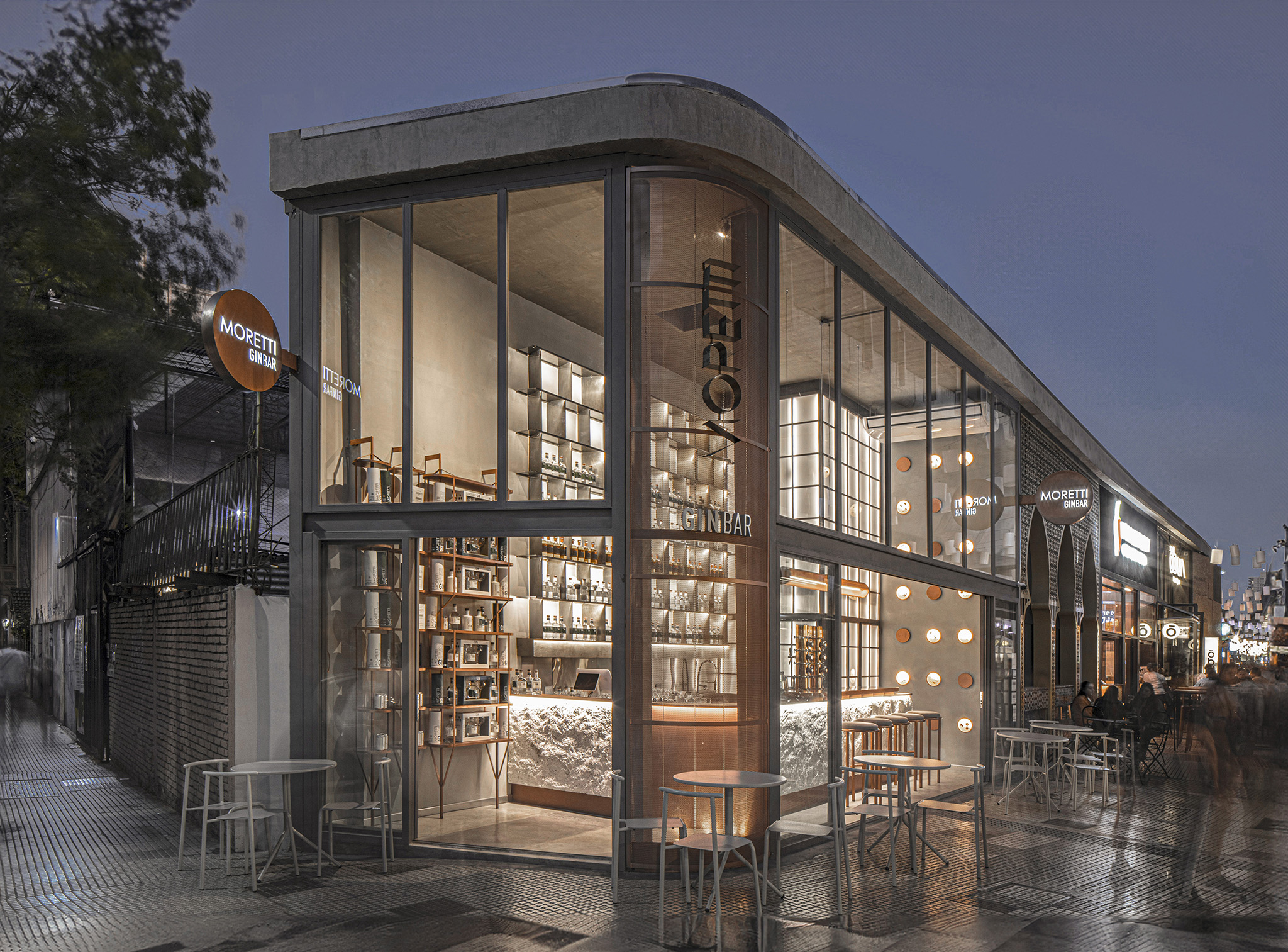Moretti Gin Bar by Grizzo Studio + Rocío Martínez Serra. Photograph by Federico Kulekdjian.