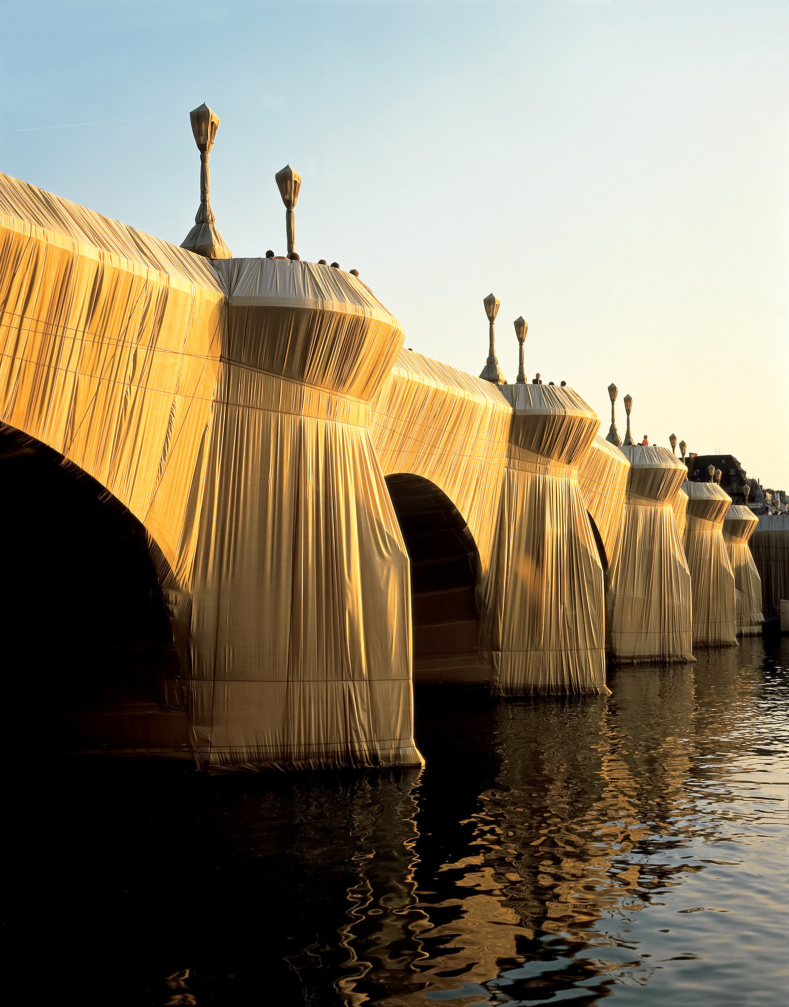 Christo and Jeanne-Claude. The Pont Neuf Wrapped, Paris, 1975-85. Paris, 1985. Photograph by Wolfgang Volz. © 1985 Christo and Jeanne-Claude Foundation.