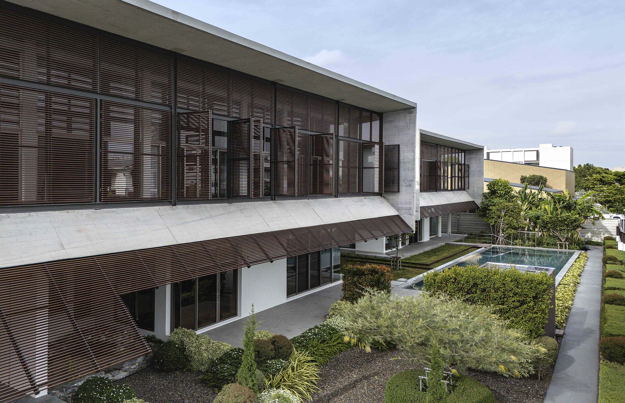 BAAN NO.1 por Junsekino Architect and Design. Fotografía por June’s Photo.