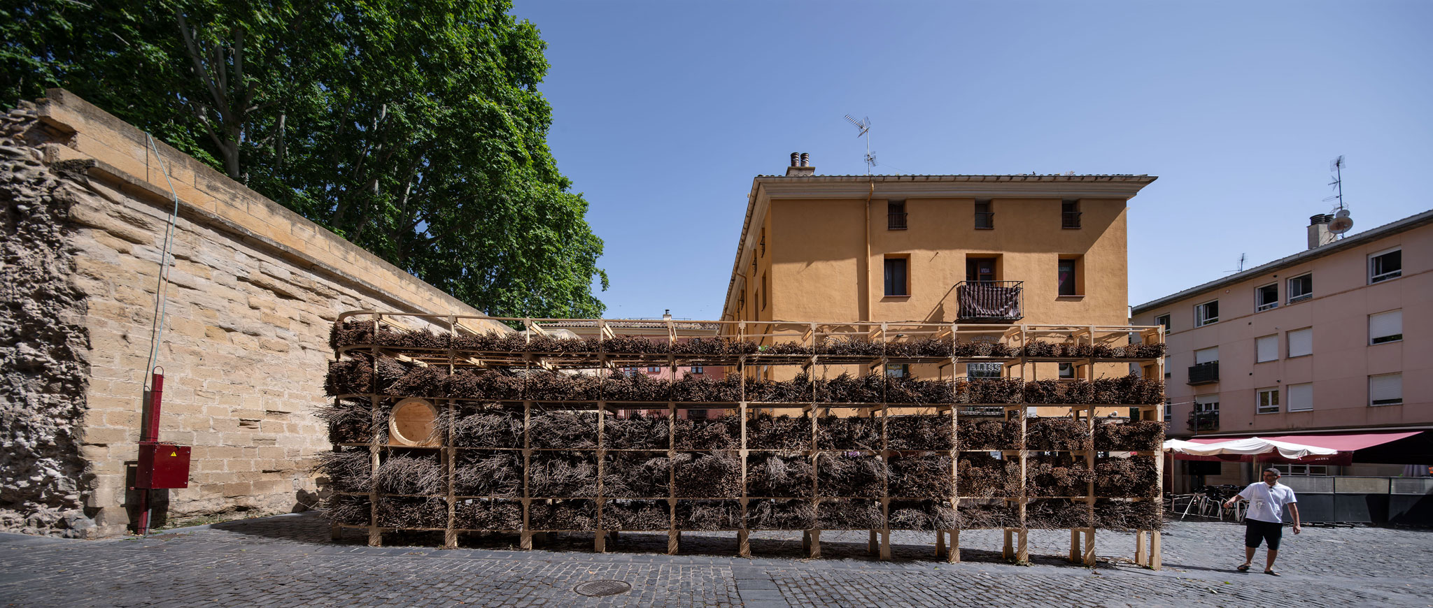 SER MIENTO by Lemonot and O-SH. Photograph by Josema Cutillas