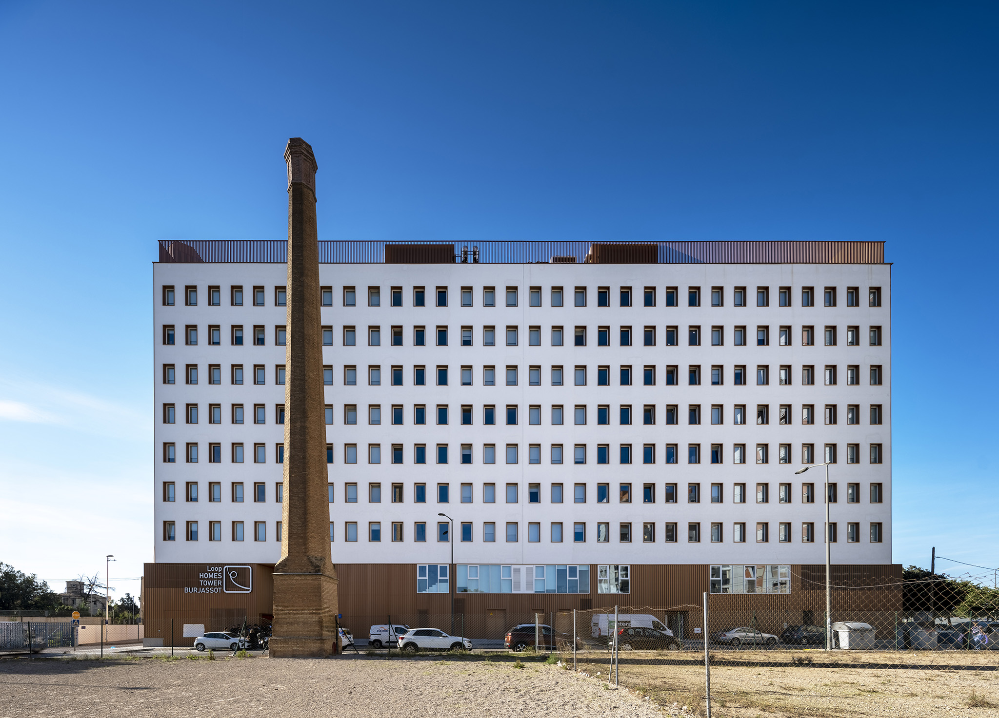 Student residence in Burjassot by Martín Lejarraga Oficina de Arquitectura. Photograph by David Frutos.