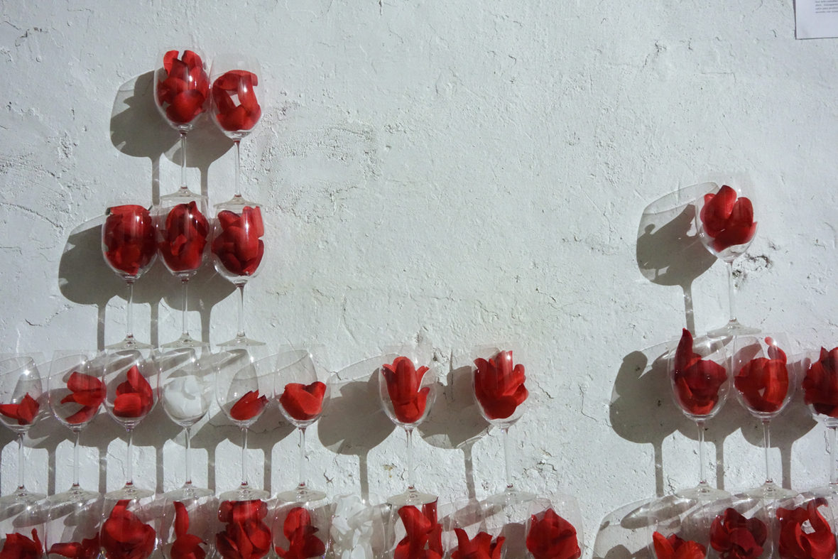 Wines of days and roses, Olive-oil mill; Microvinyas: four architectures for a transformation, by José María Torres Nadal. Courtesy of José María Torres Nadal.