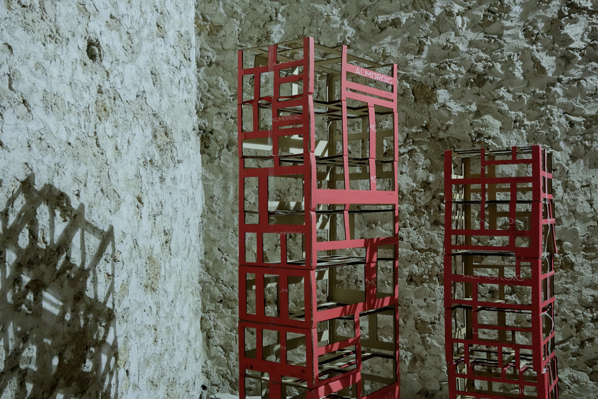 Totem, Loft; Microvinyas: four architectures for a transformation, by José María Torres Nadal. Courtesy of José María Torres Nadal.