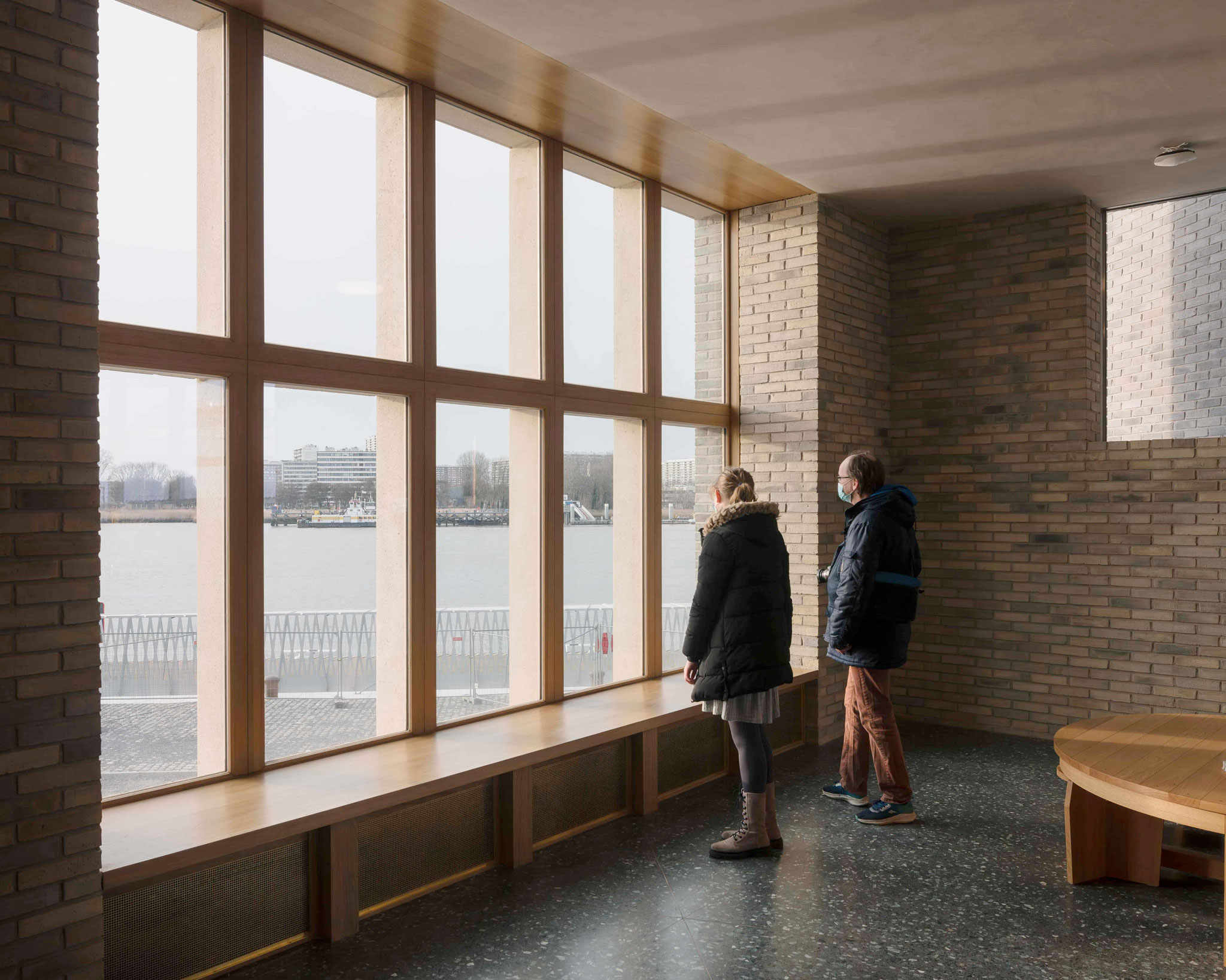 Nuevo Het Steen por noAarchitecten. Fotografía por Kim Zwarts