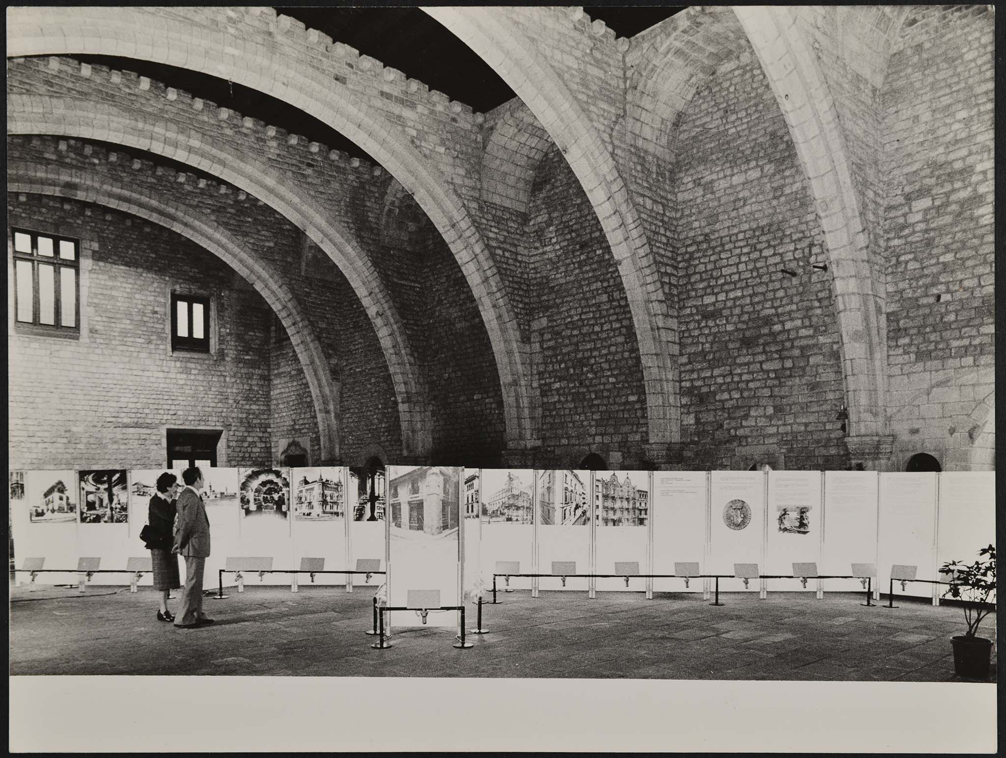 "Award-winning architecture. 125 years of awards" by Pau de Solà-Morales and Ignasi Bonet. Photograph courtesy of ARQUIN-FAD.