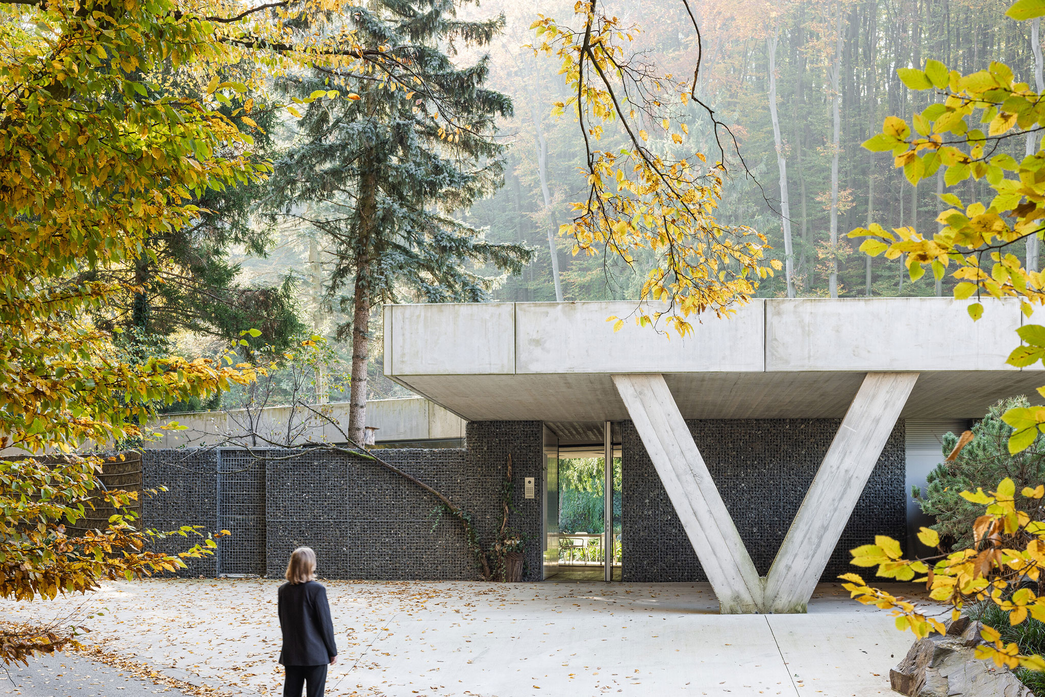 Banánka house by Paulíny Hovorka Architects. Photograph by Matej Hakár.
