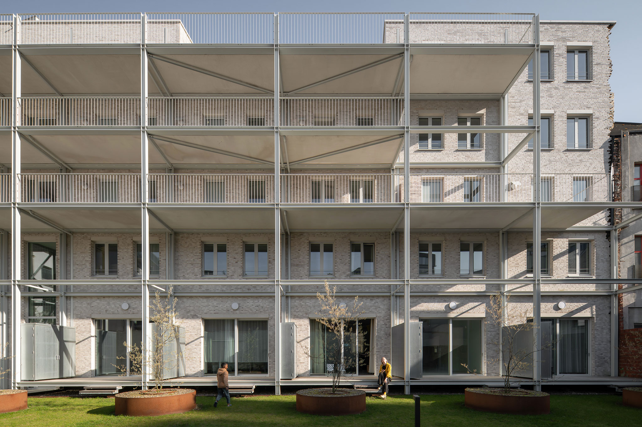 «Oudemansstraat» finalista de la categoría renovación de la Segunda Edición del Premio Europeo de Vivienda Colectiva. Fotografía por Aiste Rakauskaite.