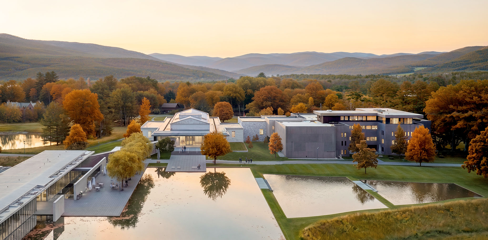 View Looking North. Design for the new Aso O. Tavitian wing by Selldorf Architects. Rendering by Playtime.