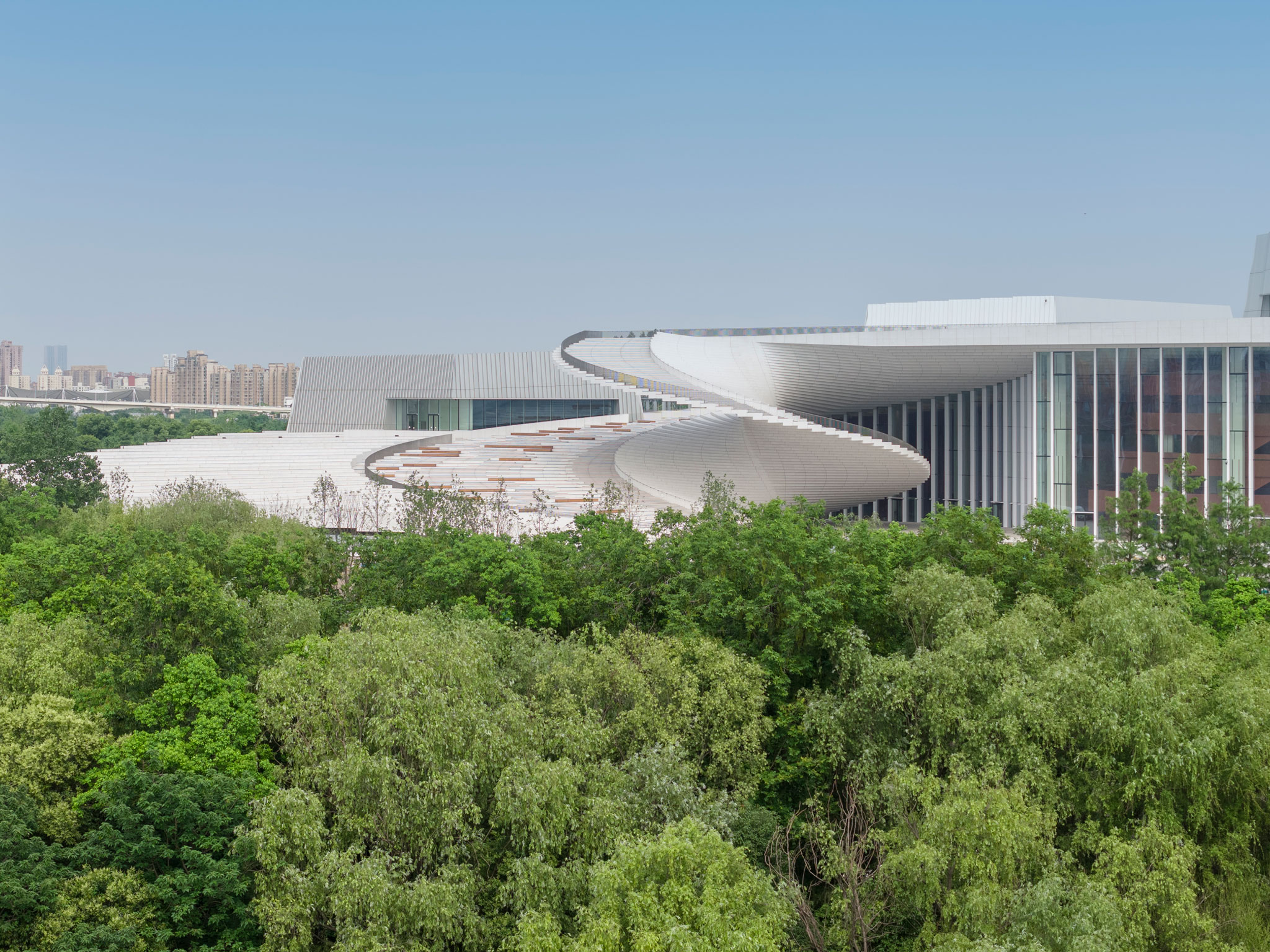 Shanghai Grand Opera House by Snøhetta. Photograph by Tian Fangfang.