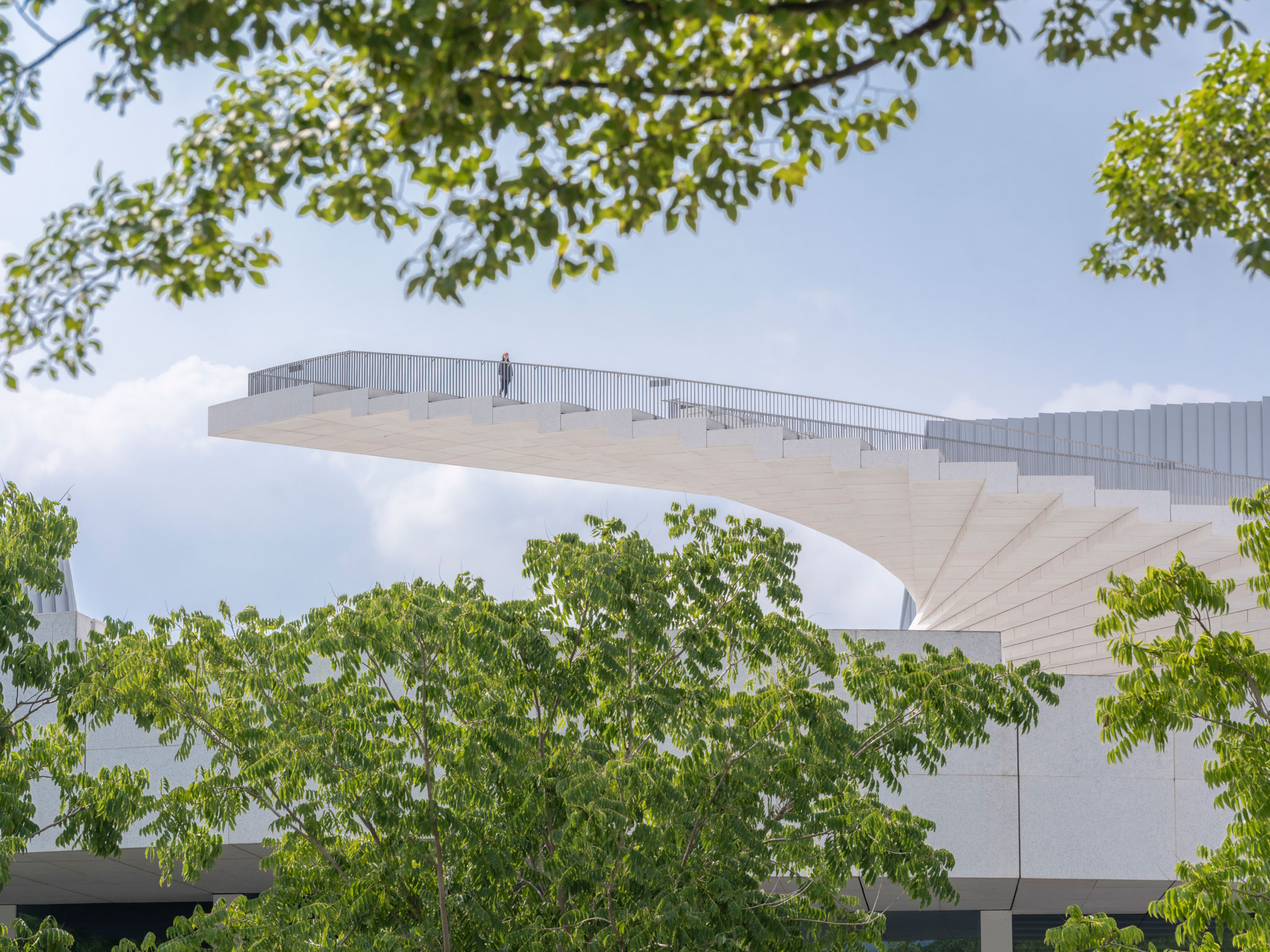 Shanghai Grand Opera House by Snøhetta. Photograph by Yumeng Zhu