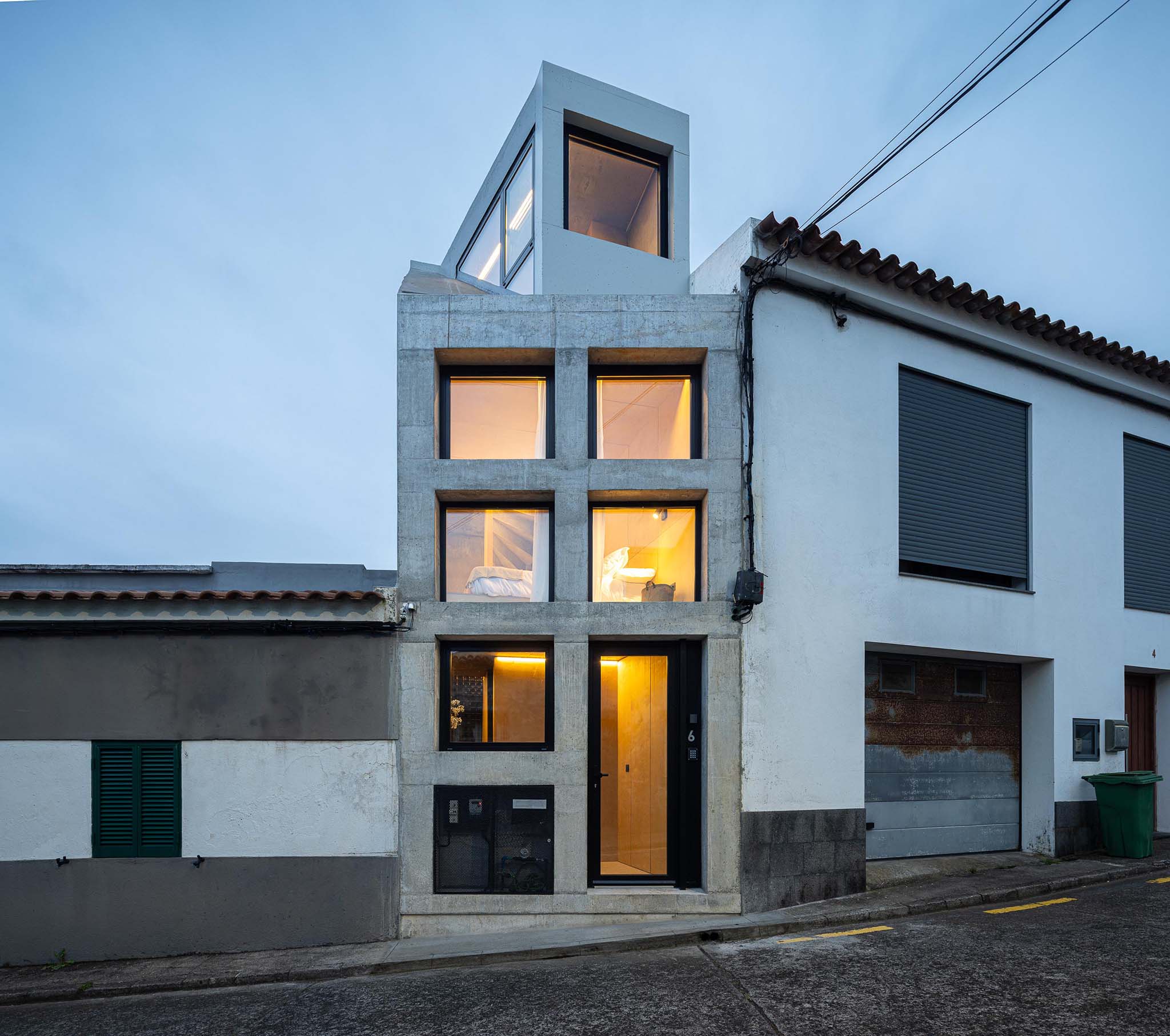 Mini Atalhada by SO Arquitetura & Design. Photograph by Ivo Tavares Studio