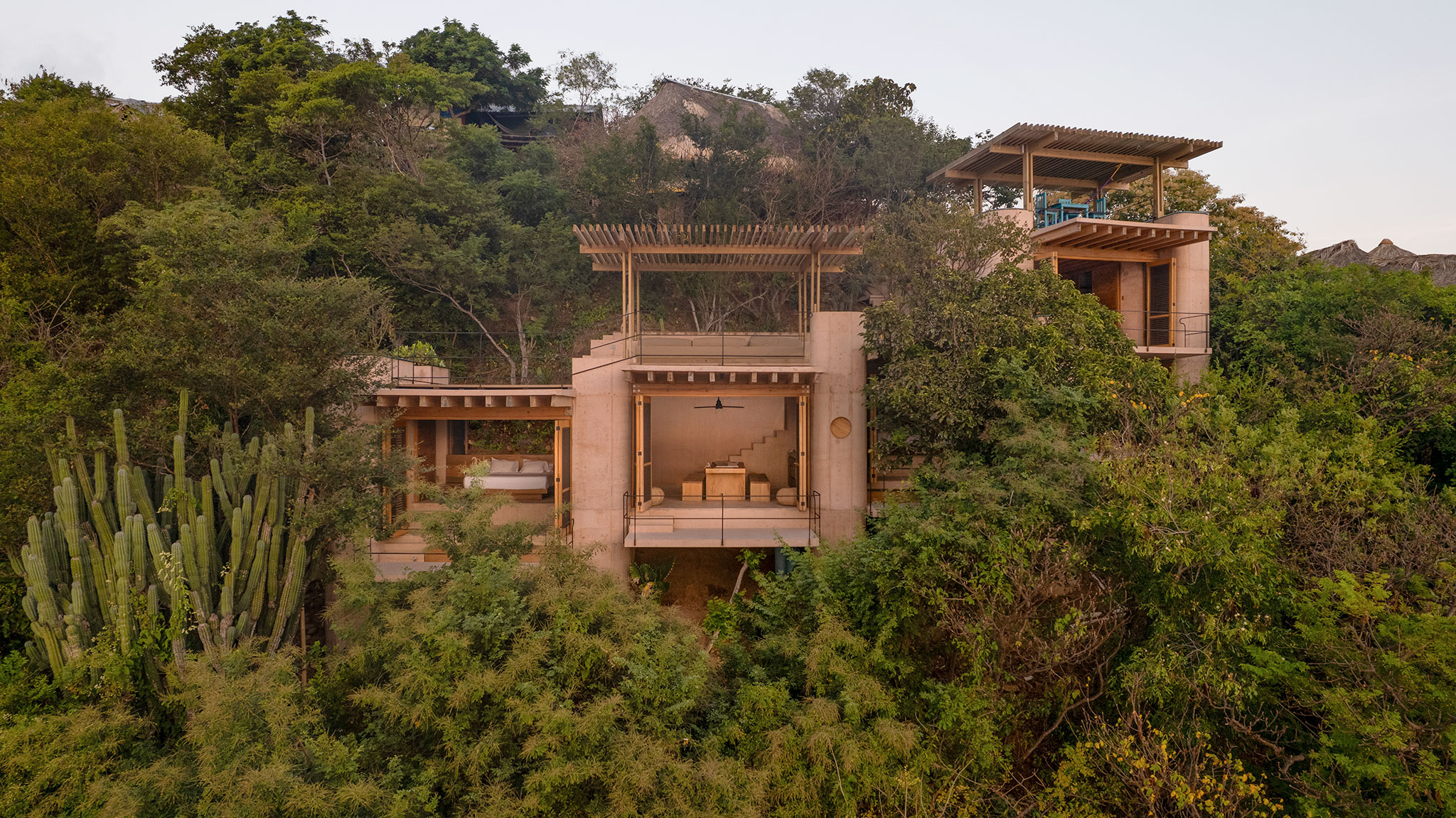 "Diez Pies" House by Studio Font. Photograph by Alber Studio.