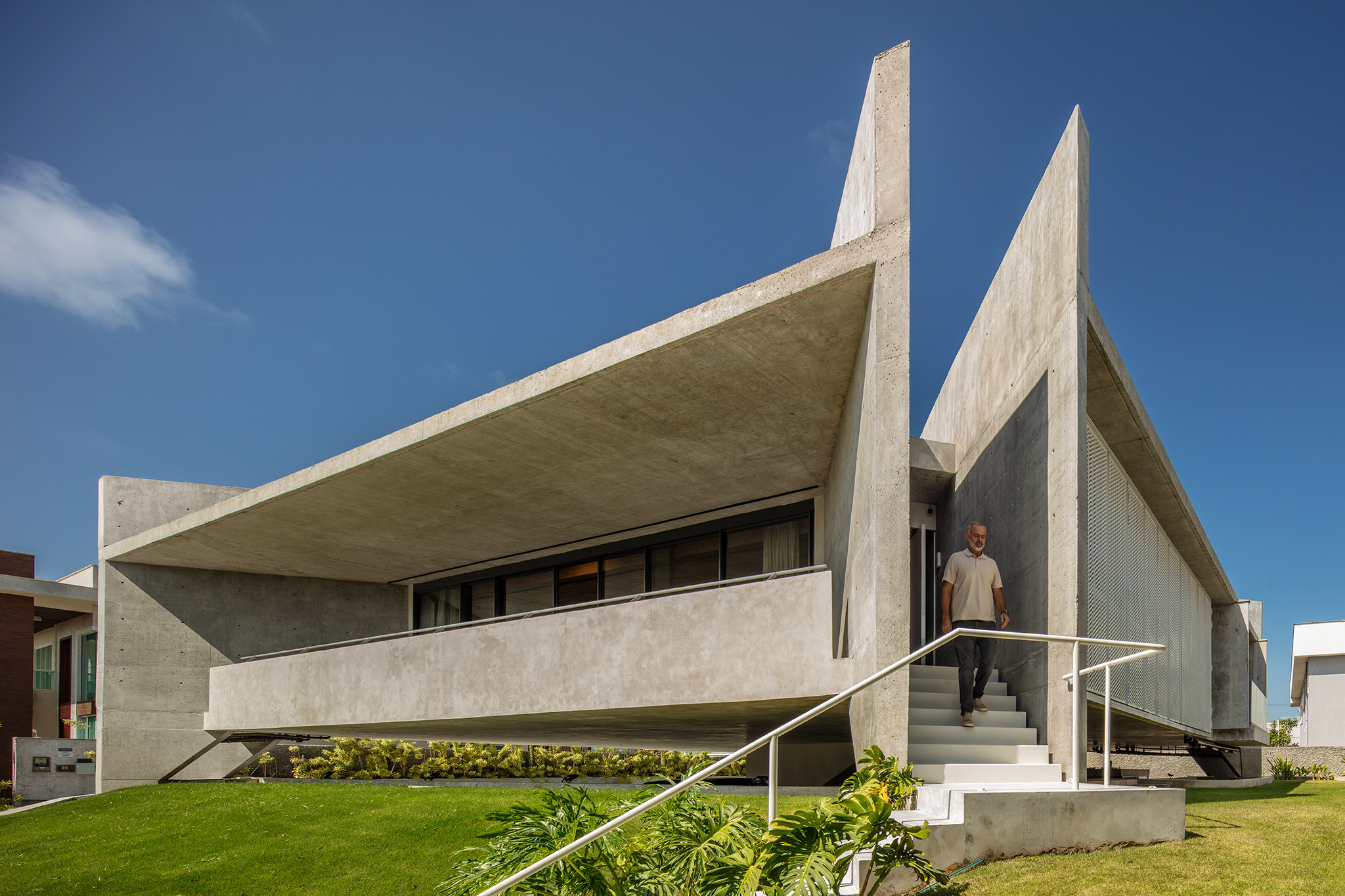 Casa HAVEBLUE por Yuri Vital Arquiteto. Fotografía por Nelson Kon