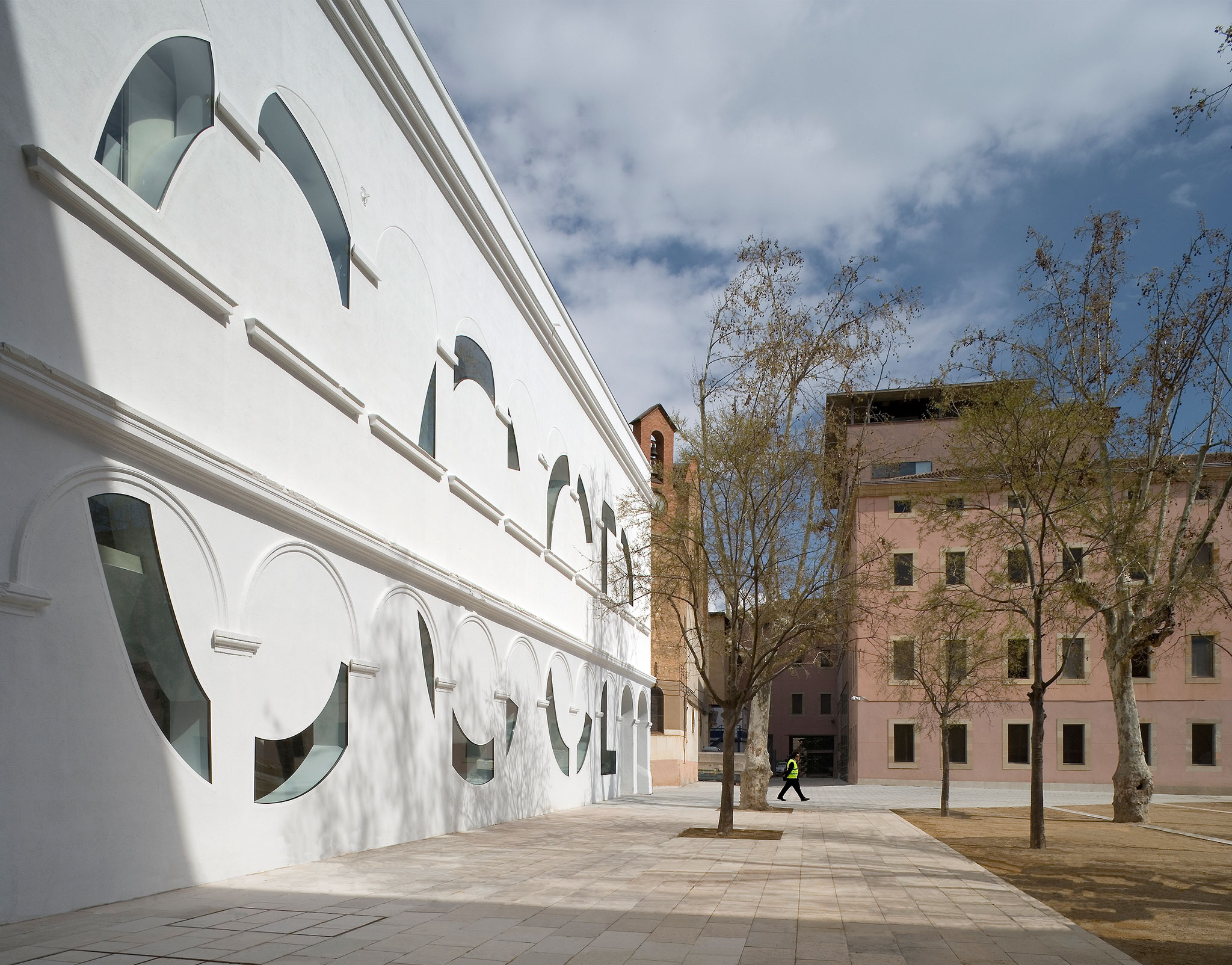 アート・デザイン・音楽 Zaha Hadid / Space for Art - アート