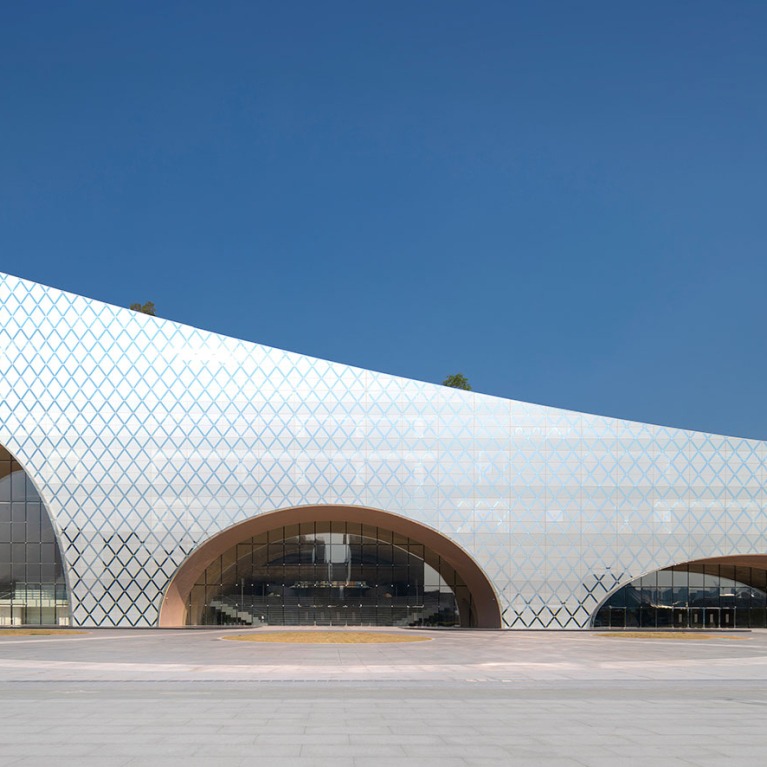 Link between community and urban life. Hengqin Culture & Art