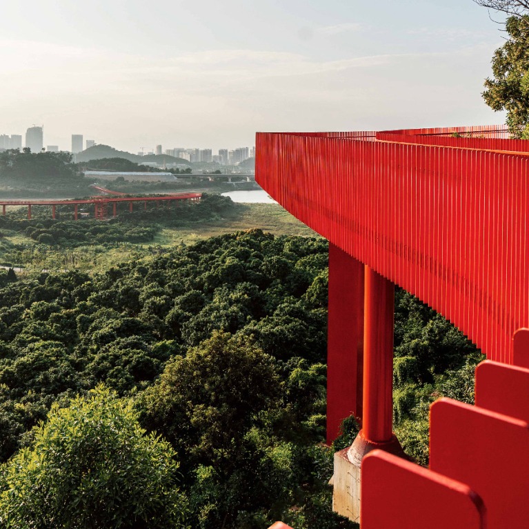 A red line in the forest. Guangming Forest Sports Park by