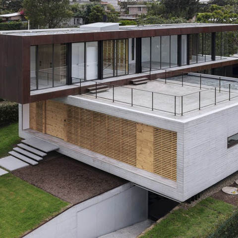 Spain Architects: Housing Ⅰ (2 Volumes) Overlapping and rotating volumes. Interlace House by TEC Taller EC