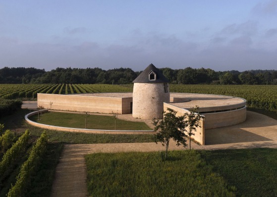 Bodega «Vignoble de Rhuys» por de Carmen Maurice Architecture. Fotografía por Guillaume AMAT