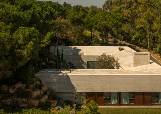 Casa Oeiras por OODA. Fotografía por Fernando Guerra | FG+SG