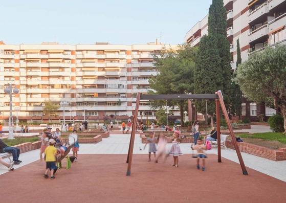 Jardins Europa por Jaime Prous Architects + Seguí Arquitectura. Fotografía por Adrià Goula