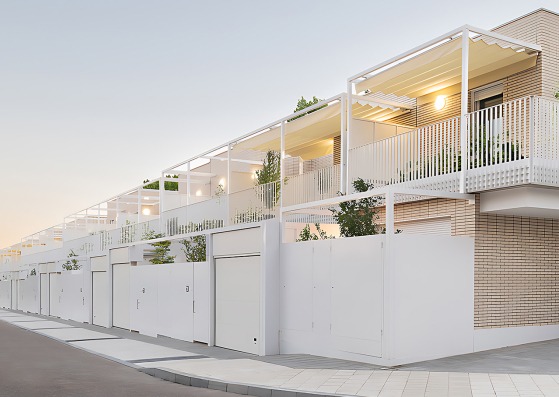 FILTER HOUSES by Óscar Miguel Ares. Photograph by Gabriel Gallegos Alonso