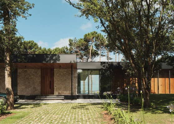 Casa Loredo NAVC01 por Zooco Estudio. Fotografía por David Zarzoso