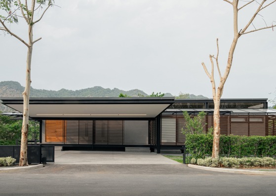 BAAN O+O by Junsekino Architect and Design. Photograph by DOF Sky|Ground