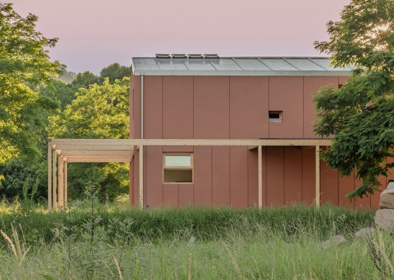 LC House by Sau Taller d’Arquitectura. Photography by Andrés Flajszer