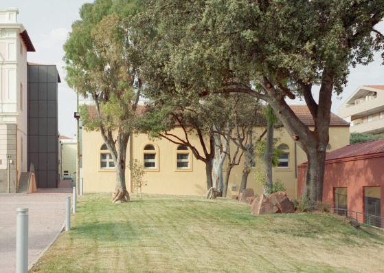 Academy of Fine Arts “M.Sironi” by Studio Associato di Architettura LERUA. Photography by Aldo Amoretti