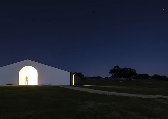 CASA NO TEMPO by Aires Mateus. Photography by Nelson Garrido