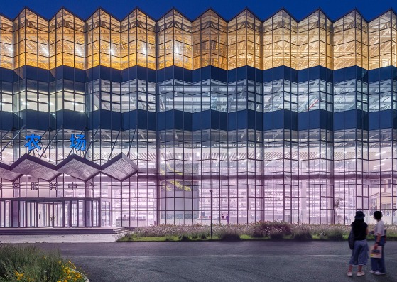 Granja vertical Hengshui por van Bergen Kolpa Architects. Fotografía por Weiqi Ji