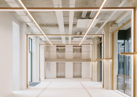 «Sentier» por COVE Architectes + CALQ Architectes. Fotografía por Maxime Verret