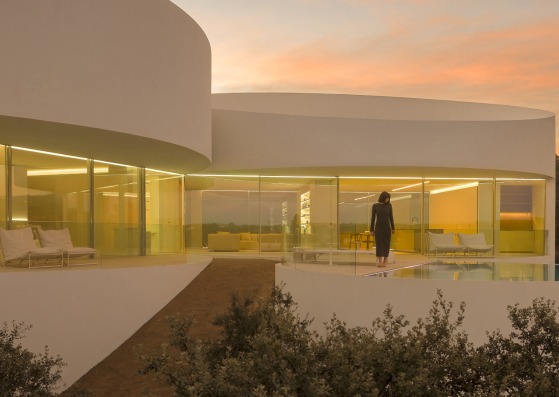 House in Las Rozas by Fran Silvestre Arquitectos. Photograph by Fernando Guerra 