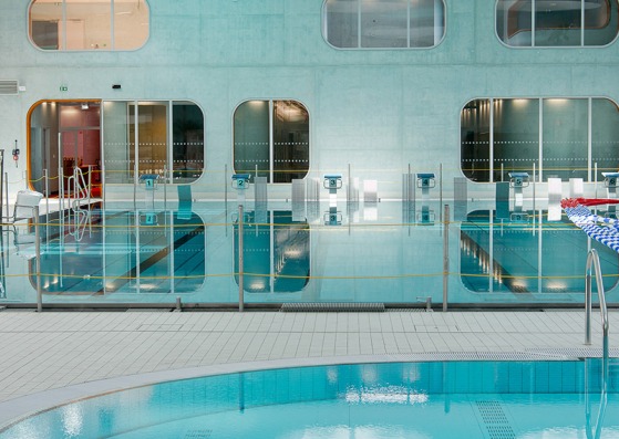 Feng Shui swimming pool by Mikou Studio. Photograph by Ville d’Issy-les-Moulineaux