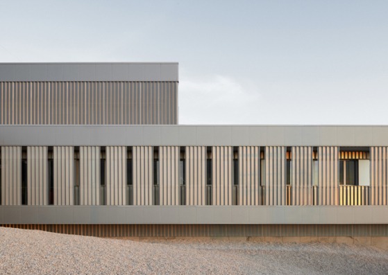 Nueva Sede para los Laboratorios de I+D de Certest por Raimundo Bambó, Federico Pardos. Fotografía © Iñaki Bergera. Cortesía de ACXT