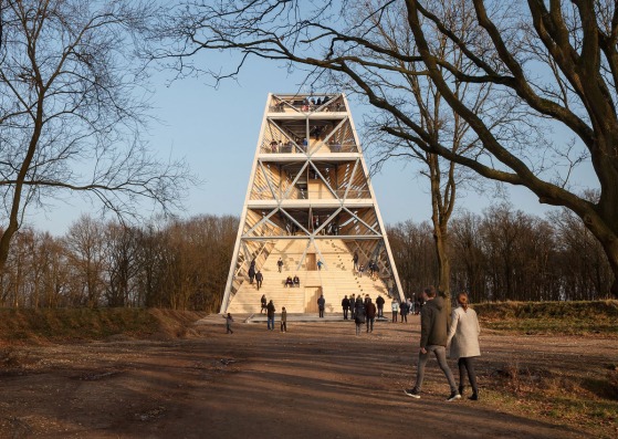 Pompejus. New observation tower by RO&AD architecten. Photograph © Katja Effting