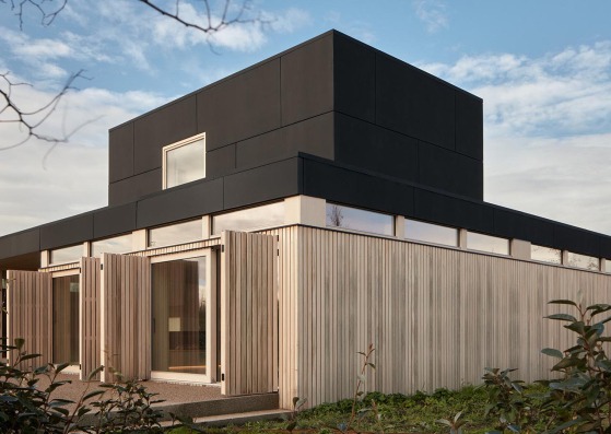 Warm Nest by Ark-shelter and ARCHEKTA. Photography by BoysPlayNice