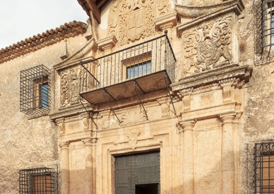Casa de la Sevillana por estudio Primitivo González. Fotografía por Luis Díaz Díaz