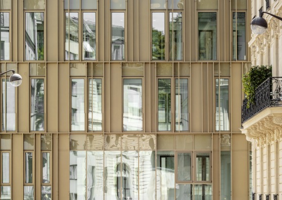 ULTEAM building complex by Arte Charpentier. Photography by Boegly Grazia
