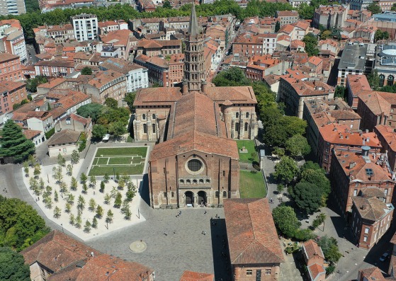 Ordenación del espacio público en torno a la basílica de San Sernín por Joan Busquets (BAU). Fotografía de BAU
