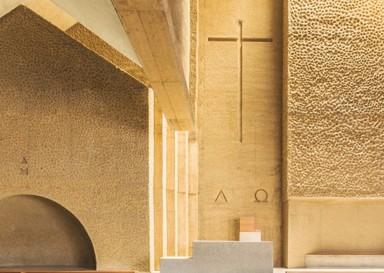 Iglesia de Nuestra Señora de Candelaria en Alcalá por Alejandro Beautell. Fotografía por Flavio Dorta