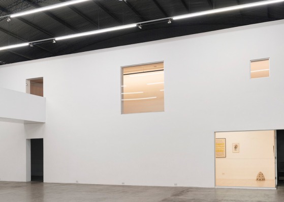 Reforma de la galería El Gran Vidrio por Ben-Avid + MMBB Arquitetos. Fotografía por Federico Cairoli