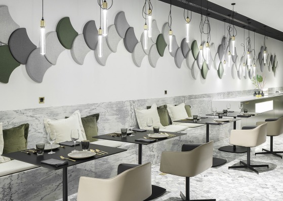 kOi restaurant by box: arquitectos. Photograph by Ivo Tavares Studio