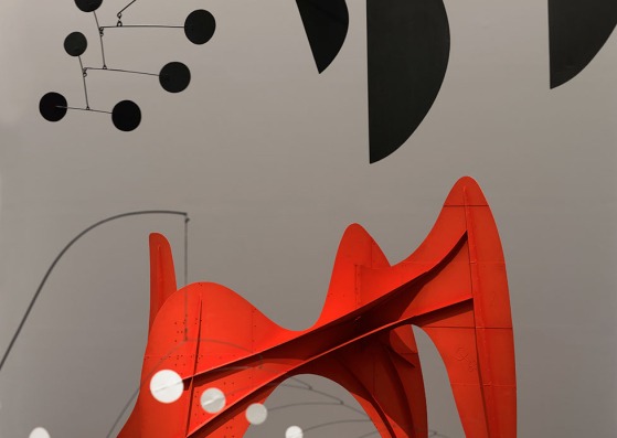 Calder and Abstraction: From Avant-Garde to Iconic, Los Angeles County Museum of Art, November 24, 2013-July 27, 2014, © Calder Foundation, New York, Artists Rights Society (ARS), NY. Photography © Fredrik Nilsen