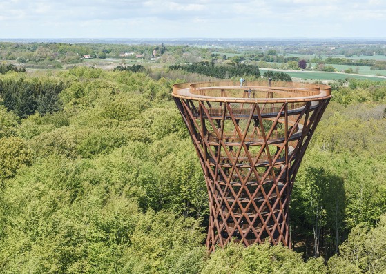 Forest Tower at Camp Adventure by EFFEKT. Photograph by Rasmus Hjortshoj. Image courtesy of EFFEKT