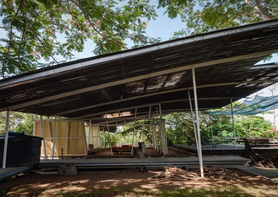 Salo House by Patrick Dillon. Photograph © Fernando Alda