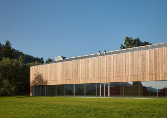 Nový Hrozenkov Primary School Sports Hall by Consequence forma architects. Photograph by BoysPlayNice